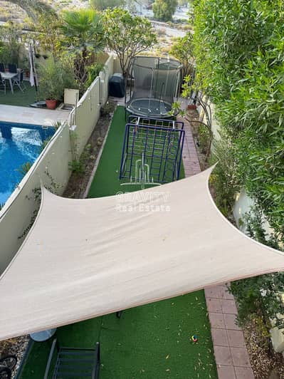 2 Bedroom Villa for Rent in Al Reef, Abu Dhabi - Extended garden - Maria. jpg