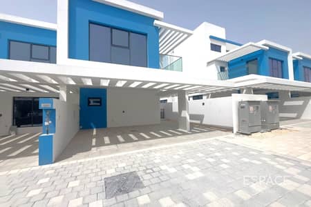 4 Bedroom Villa for Rent in DAMAC Lagoons, Dubai - Brand New | Vacant | Single Row