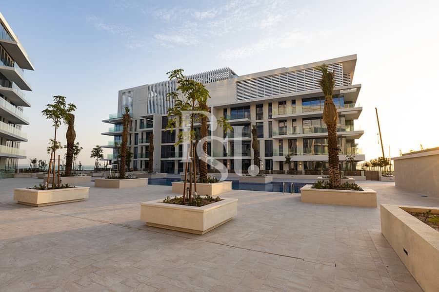 8 Property-Images-Azure-3-Mamsha-Al-Saadiyat-Abu-Dhabi-UAE (4). jpg