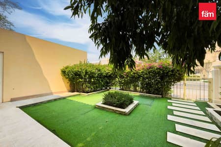 5 Bedroom Villa for Rent in Dubai Sports City, Dubai - Prime Location | Private Pool | Golf Course Views