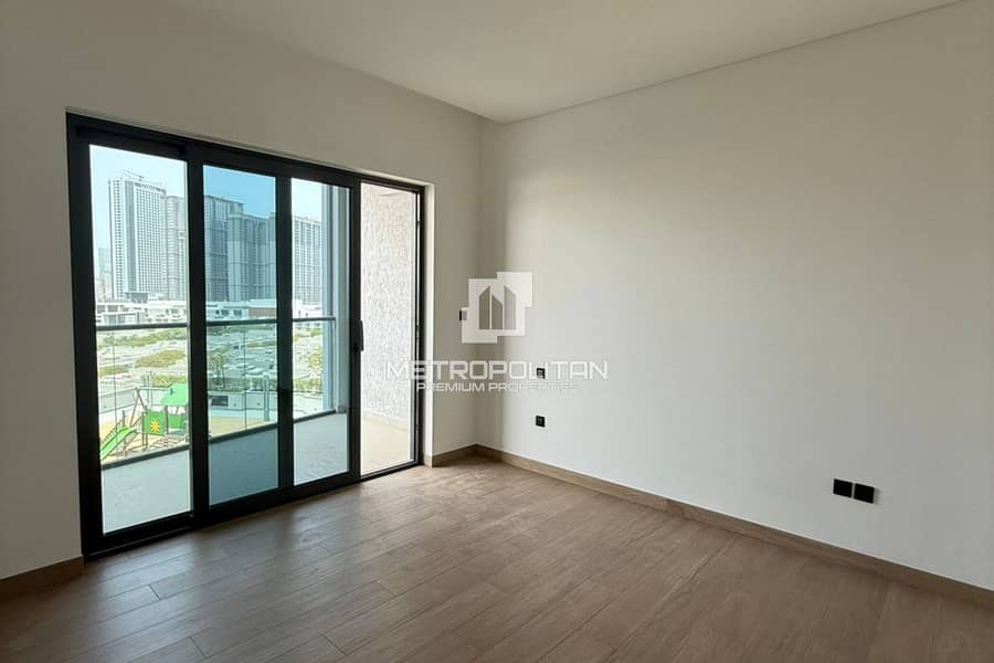 1BR | Mid Floor | Unfurnished | Walk-In Closet