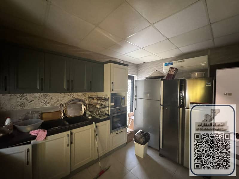 13 0005c36d-a2d0-475d-86eb-563416016b6d. jpeg