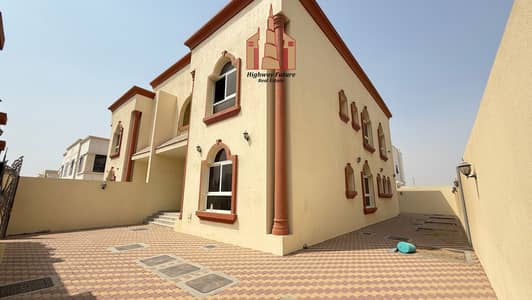 فیلا 5 غرف نوم للايجار في حوشي، الشارقة - IMG_5655. jpg