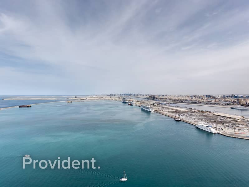 Spacious | Water View | High Floor
