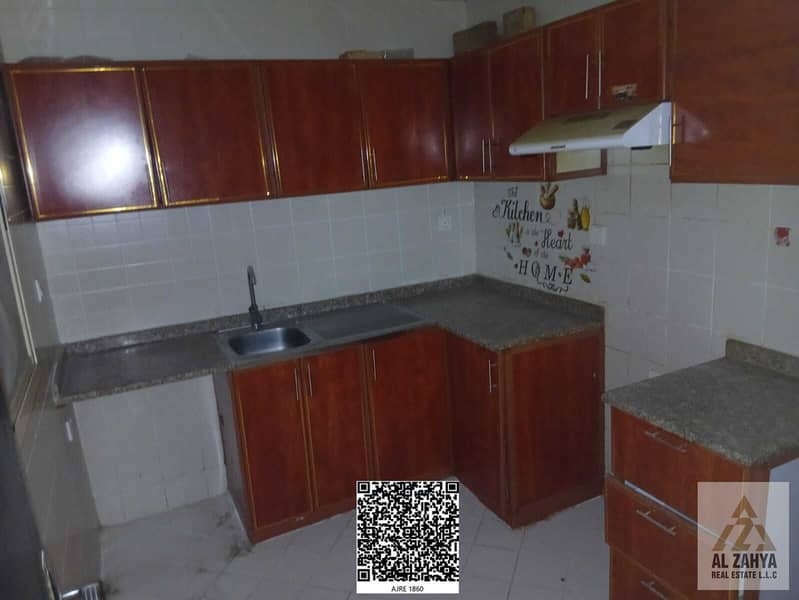 8 32960022-2dab-445c-aaa6-6c6baa07b116. jpg