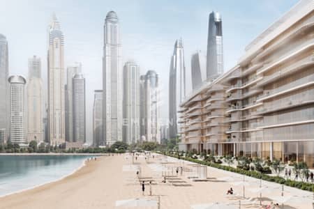 2 Bedroom Apartment for Sale in Dubai Harbour, Dubai - Stunning Beachfront Unit | Sea View