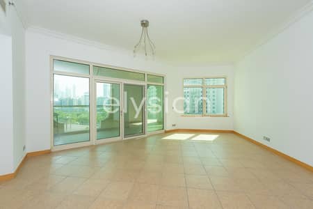 3 Bedroom Apartment for Rent in Palm Jumeirah, Dubai - Ground Floor | Sea Views | Prime Location
