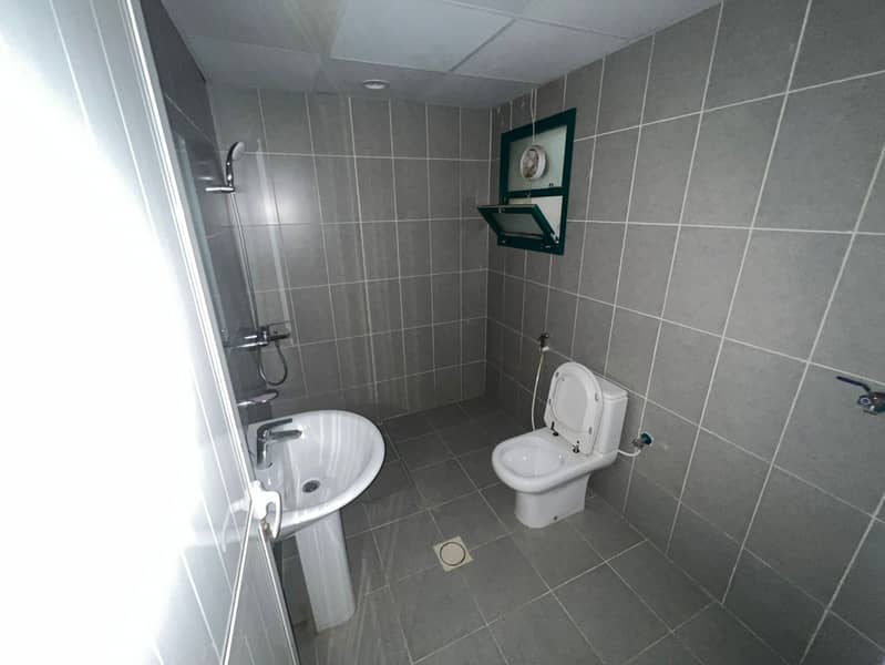 8 IMG-20250929-WA0023 - Copy. jpg