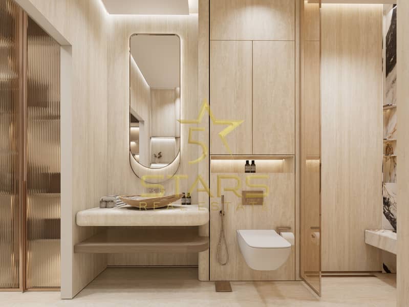 6 Bathroom. jpg