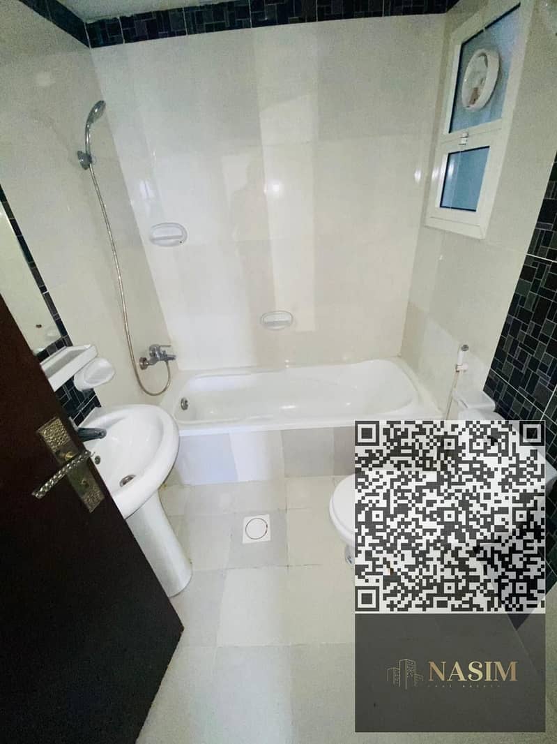 3 4b645cef-9d67-415a-8d47-f1d6ab55b7c8. jpg