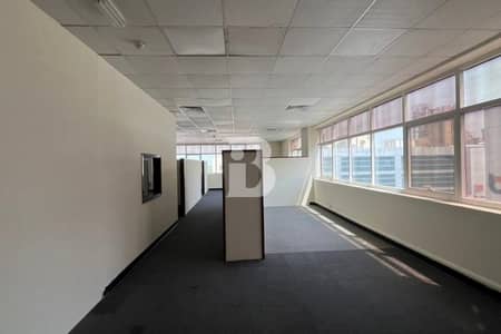 Office for Rent in Al Quoz, Dubai - Fully Fitted |Al quoz 3 | Partitioned Layout