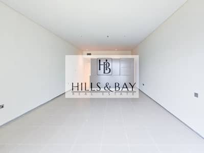 3 Bedroom Flat for Rent in Sheikh Zayed Road, Dubai - Unfurnished 3-Bed APT– Park Place Tower