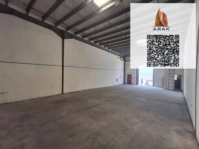 Склад в аренду в Ум Аль Тхууб, Умм-эль-Кайвайн - IMG-20250930-WA0162. jpg