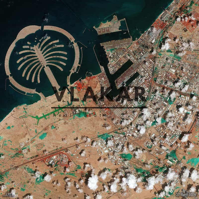 3 Dubai_floods_seen_from_space_ESA15778. jpg