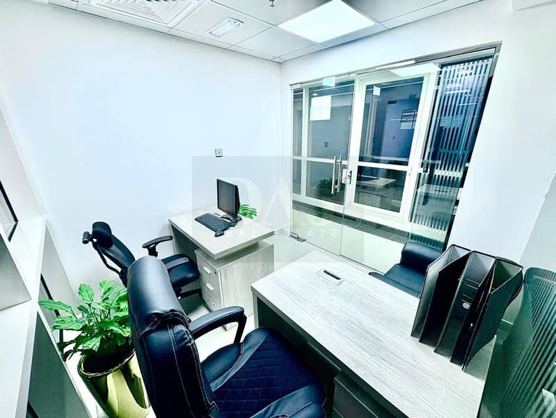 4 4e50fbf8-dba3-40a7-b6dd-1d987b9b3c25. jpg