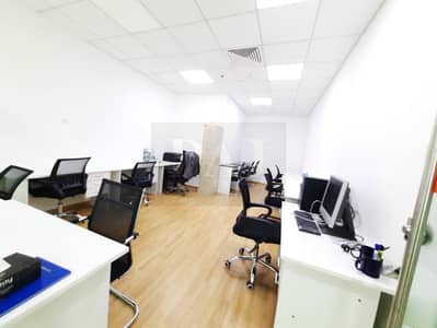 مکتب  للايجار في بر دبي، دبي - 9f29d980-e515-4105-8368-7a74a6e48976. jpg