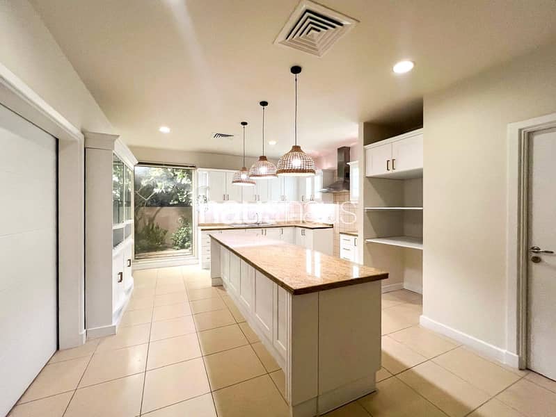Single Row | Upgraded Kitchen | Vacant Now