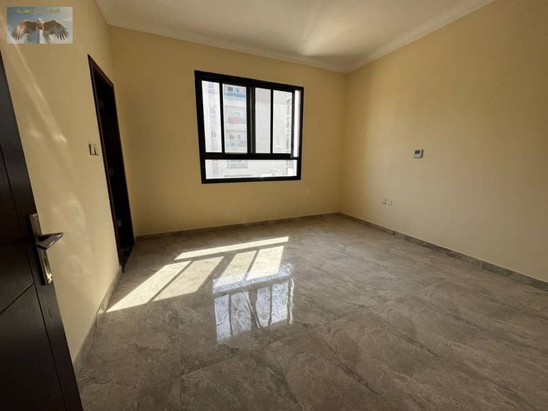 6 صورة واتساب بتاريخ 2025-10-02 في 14.37. 12_e715decb. jpg