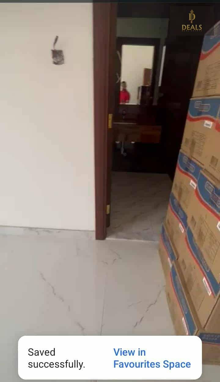 16 received_738178479139000. jpeg