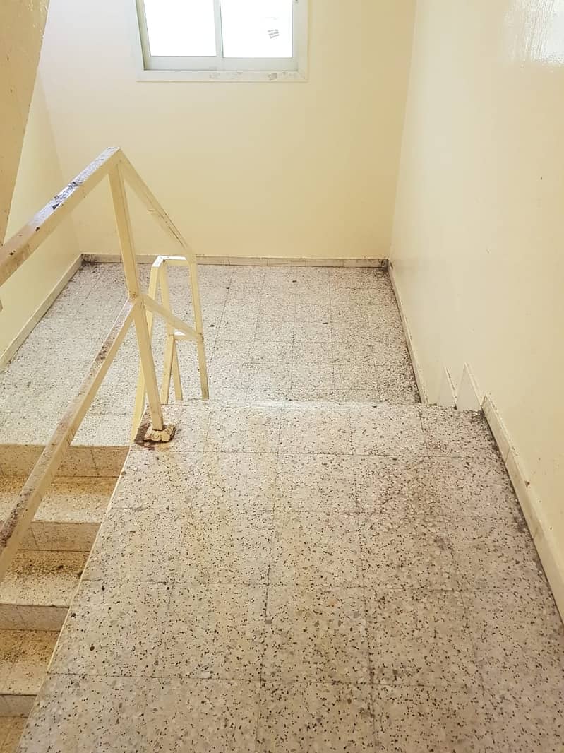 12 STAIR CASE