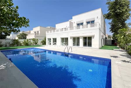 5 Bedroom Villa for Rent in The Meadows, Dubai - Back to Back | Newly Renovated | Type 7