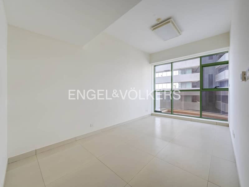 Exclusive | Mid Floor | Handover Soon