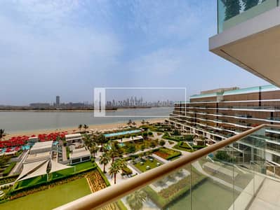 2 Bedroom Apartment for Sale in Palm Jumeirah, Dubai - Palm View | Luxury 2BR+Maid | 2 Parkings |Vacant