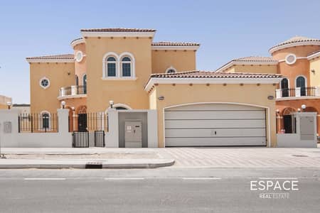 5 Bedroom Villa for Rent in Jumeirah Park, Dubai - Private Pool | Landscaped | Available Now