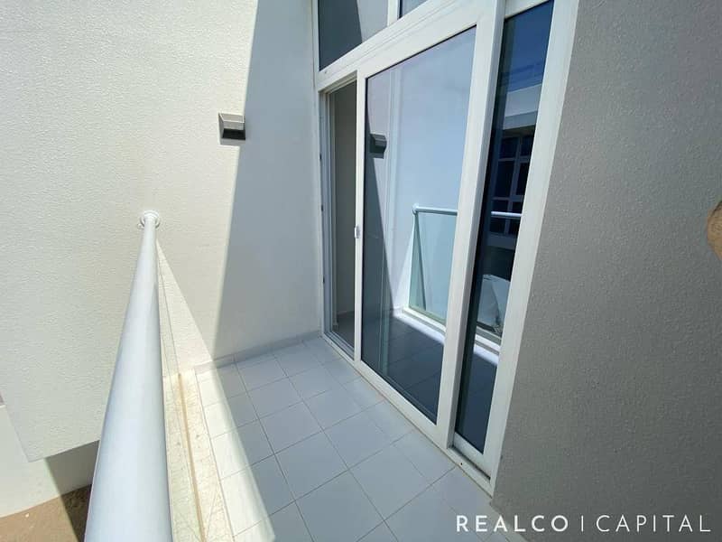 RRM MIDDLE UNIT FOR RENT BACK TO BACK VACANT - Image 12