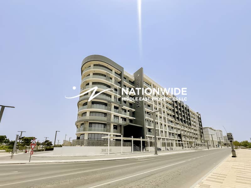 位于马斯达尔城，巨门商业区 的公寓 58000 AED - 12960149