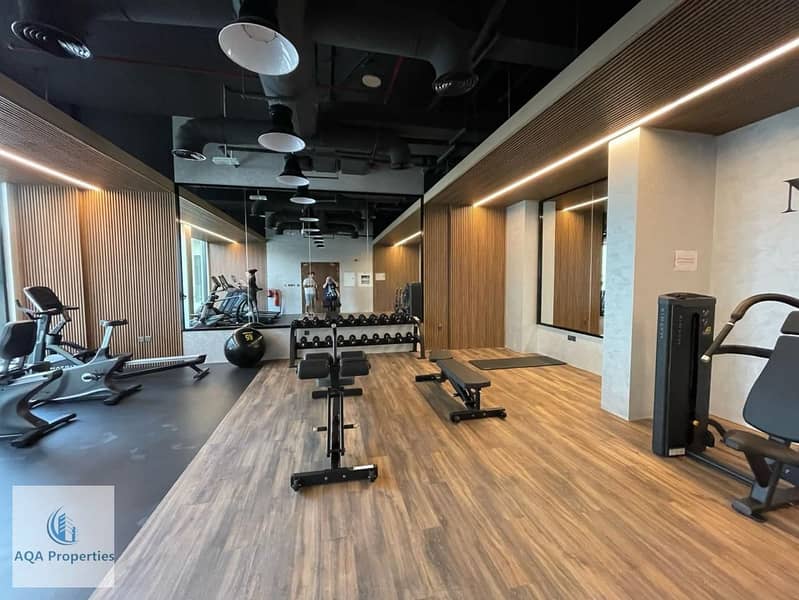4 ELYSEE GYM. jpg