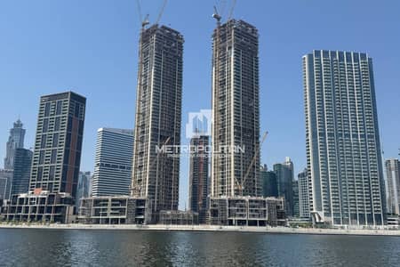 استوديو  للبيع في الخليج التجاري، دبي - شقة في بنينسولا ثري،بينينسولا،الخليج التجاري 1250000 درهم - 11940978
