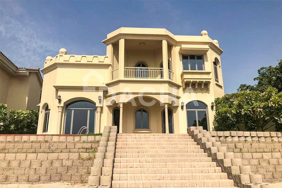 Luxury 4BR Villa | Spectacular Views | Vacant Now