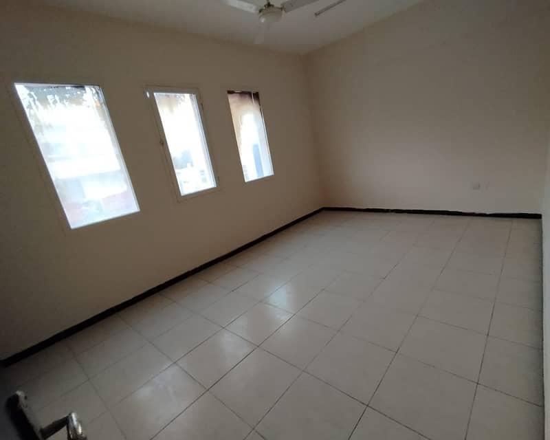5 9c14033c-33d5-48f9-bd86-0dc3910cda6a. jpg
