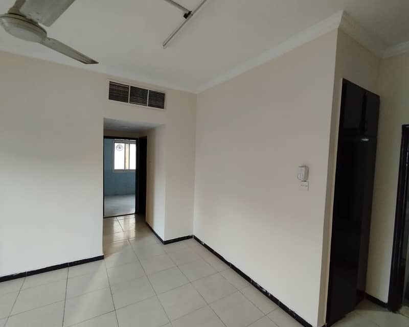 7 d07b5df5-5acf-4921-82b4-0dda6aec7ef9. jpg