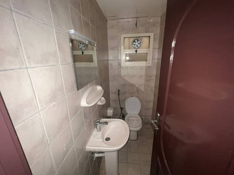 16 IMG-20250925-WA0142. jpg