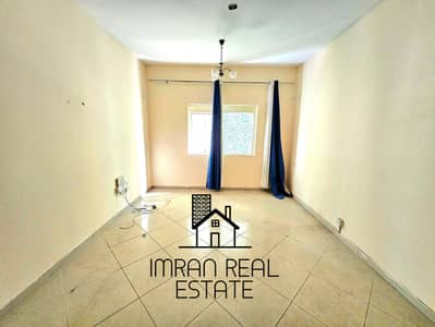 Studio for Rent in Al Khan, Sharjah - 20250916_155527. jpg