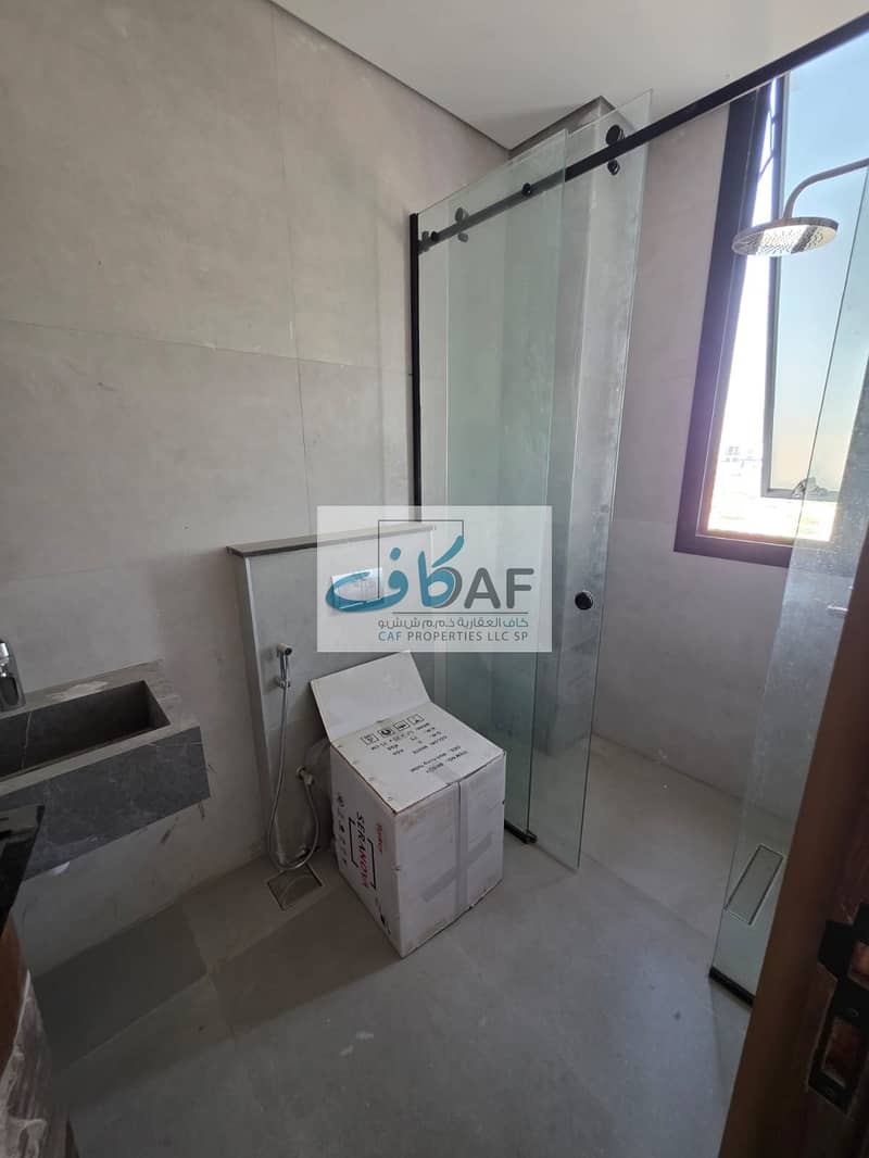 14 صورة واتساب بتاريخ 1447-04-07 في 02.37. 55_6cb152bd. jpg