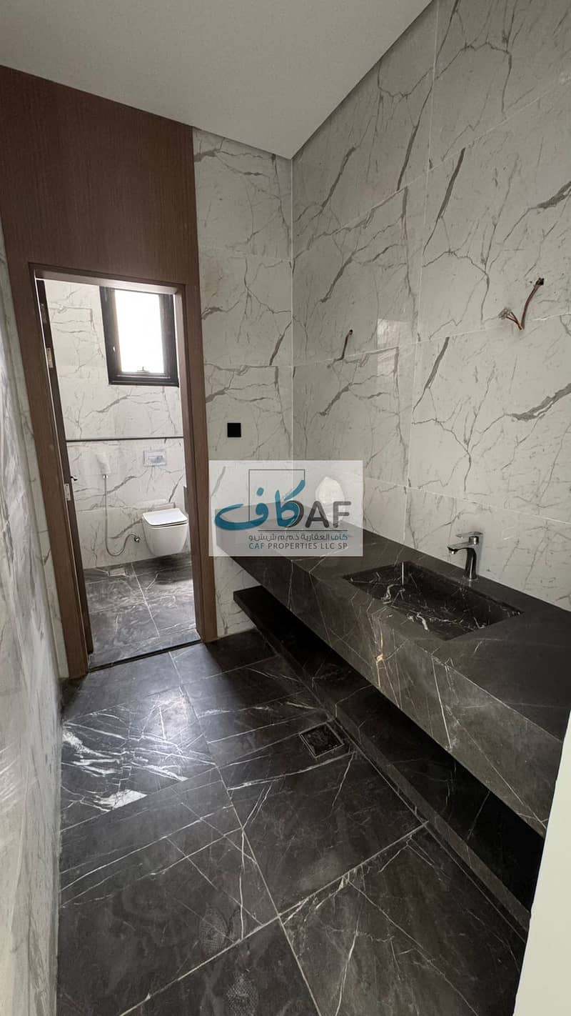 14 صورة واتساب بتاريخ 1447-04-05 في 13.45. 55_e23d3e00. jpg