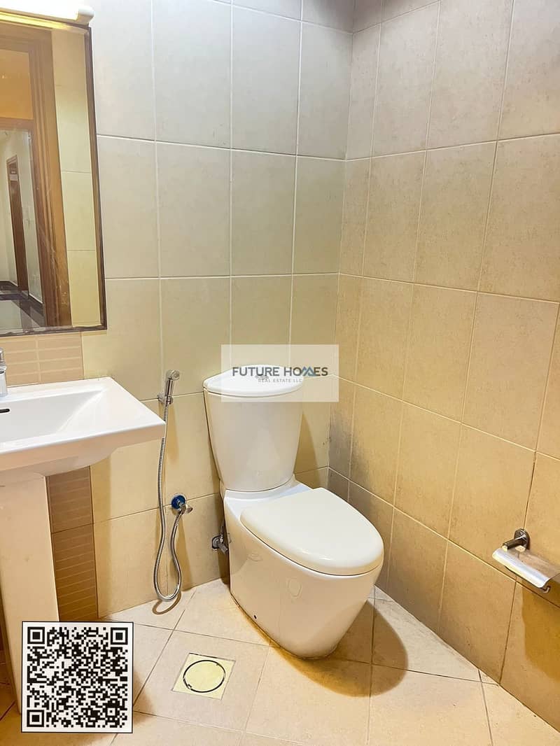 4 WhatsApp Image 2023-12-27 at 11.02. 09 AM (2). jpg