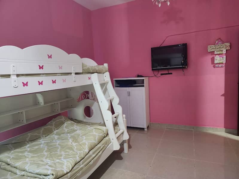 8 صورة واتساب بتاريخ 2025-09-25 في 15.19. 33_4446252b. jpg
