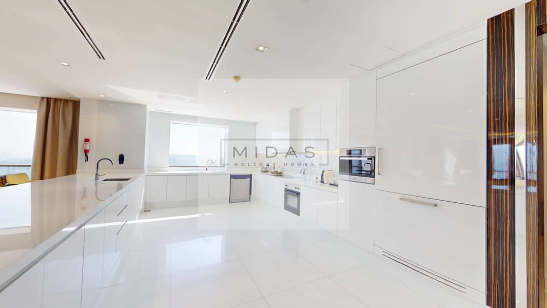 10 Hillton-The-Walk-4302-09302025_163728. jpg