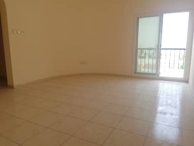 3 BEDROOM WITH MAID ROOM VILLA IN MIRDIFF ONLY 90K 3 BEDROOM WITH MAID ROOM VILLA IN MIRDIFF ONLY 90K