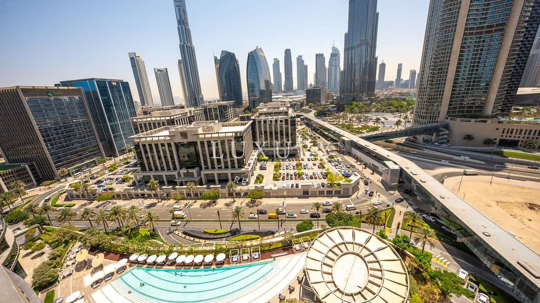 10 Burj_Khalifa_View___High_Floor__Furnished-22. jpg