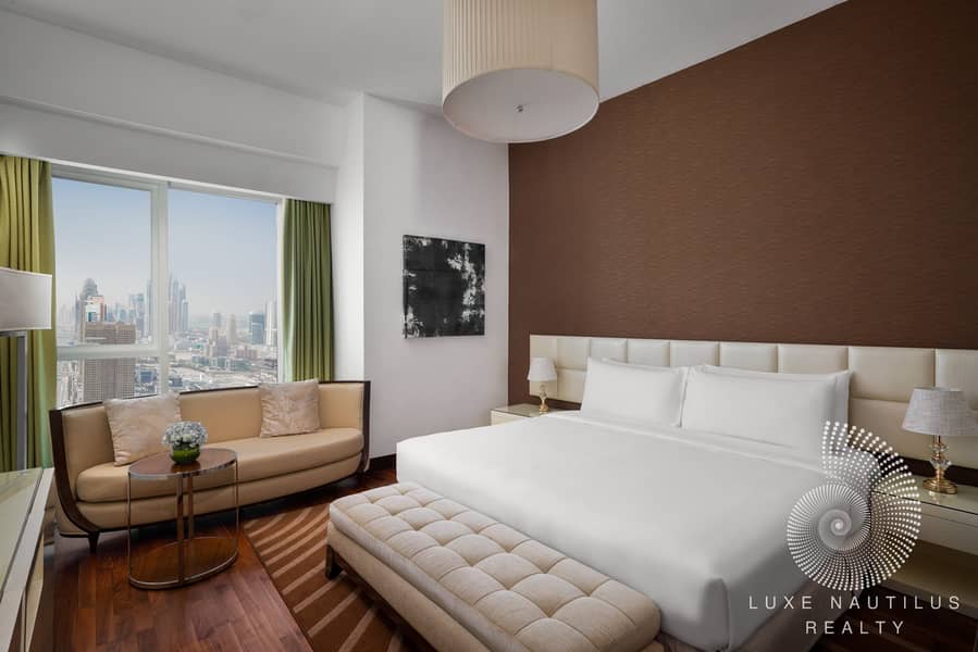 Premier Three Bedroom Penthouse_Masterbedroom. jpg