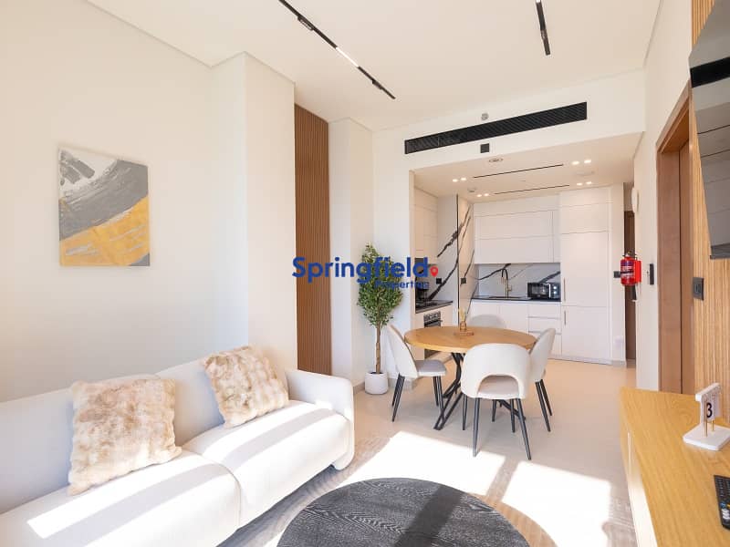 Fully Furnished | Luxury Living | Canal View