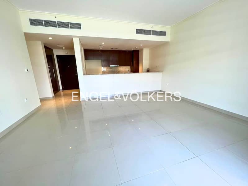 Park View | Spacious | Chiller Free