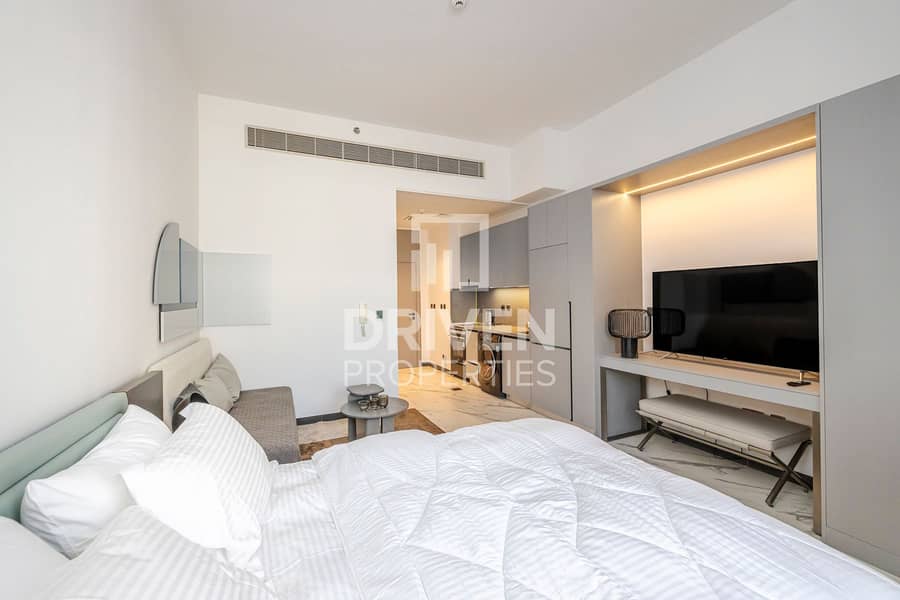 Furnished | Elegant Layout | Near by Downtown