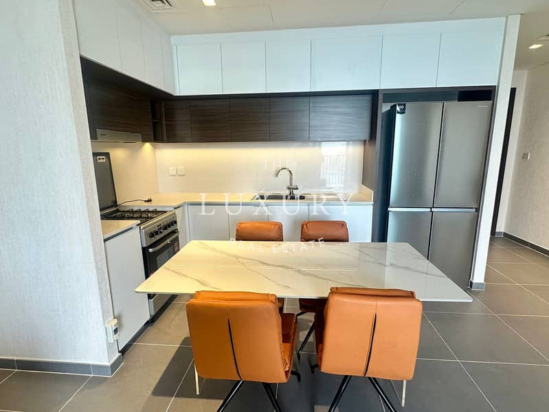 5 Full_Sea_View_I_Ready_to_move_I_high_floor-17. jpg