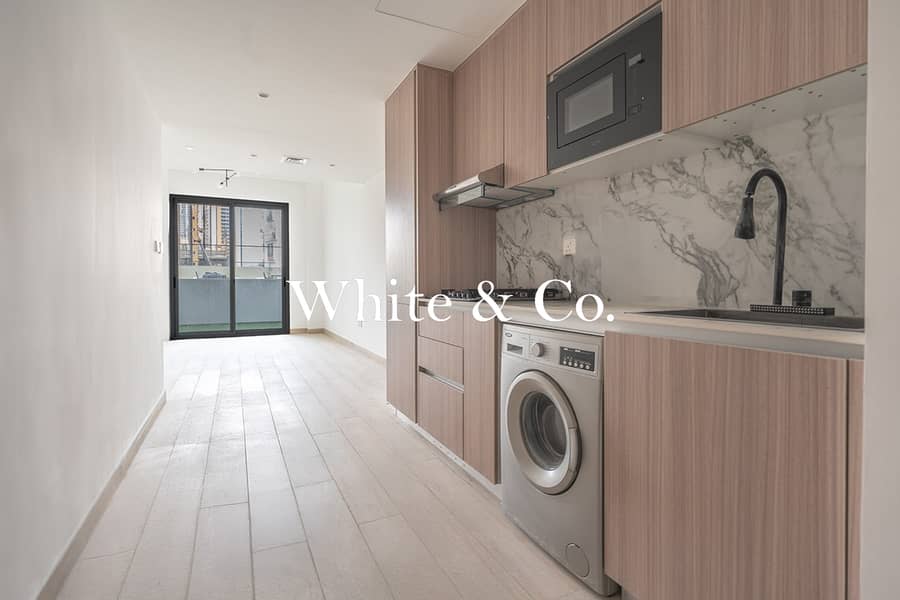 Modern | Practical Layout |Great Location